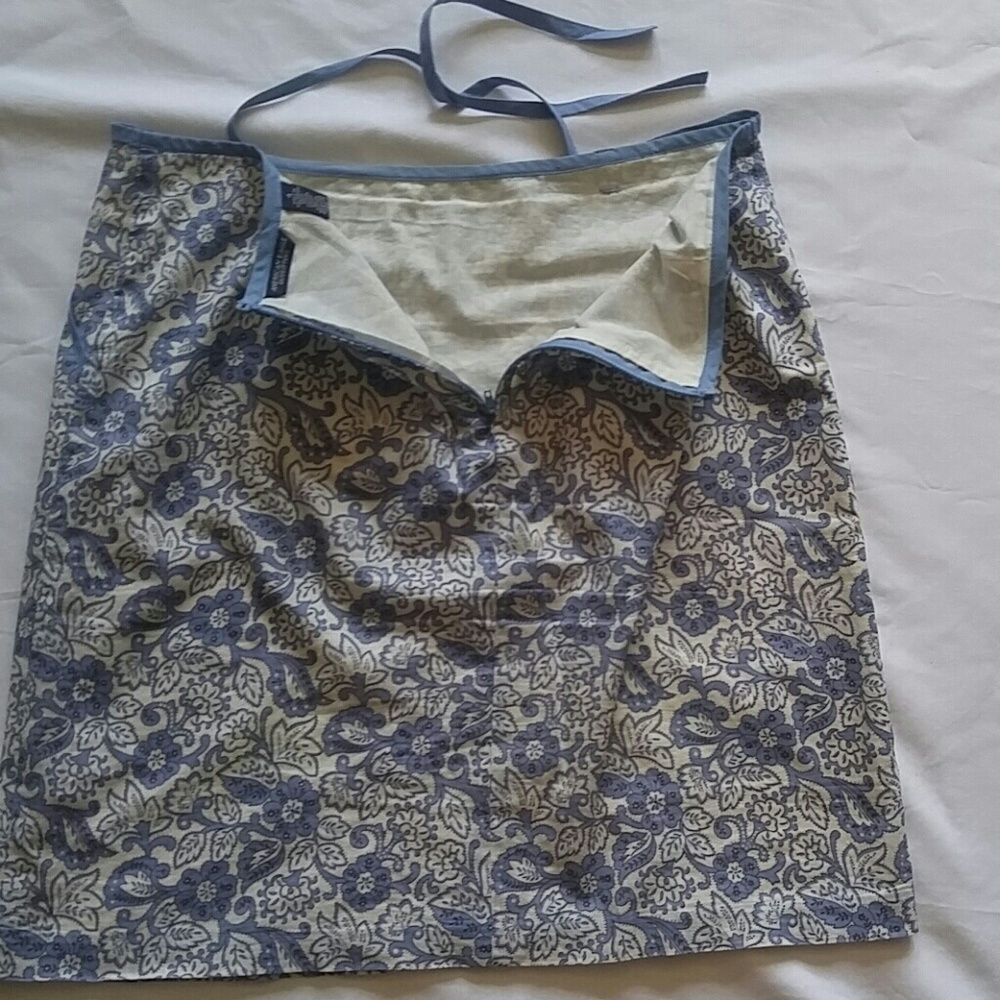 Skirt - Picture 6 of 8